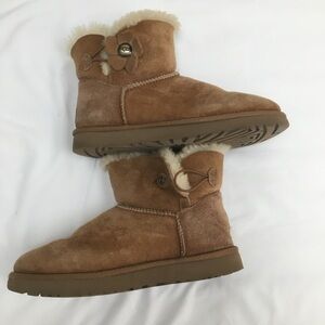 UGG MINI BAILEY BUTTON POPPY WOMEN BOOTS CHESTNUT US Size 8